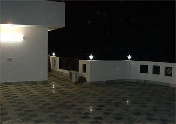 Agra Mahal Hotel Exterior photo